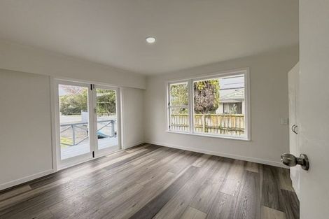 Photo of property in 28 Swanson Road, Henderson, Auckland, 0610