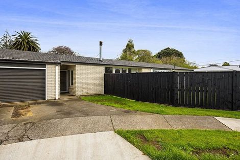 Photo of property in 6 Climie Crescent, Hawera, 4610