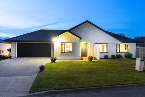 Photo of property in 8 Farnham Drive, Springlands, Blenheim, 7201