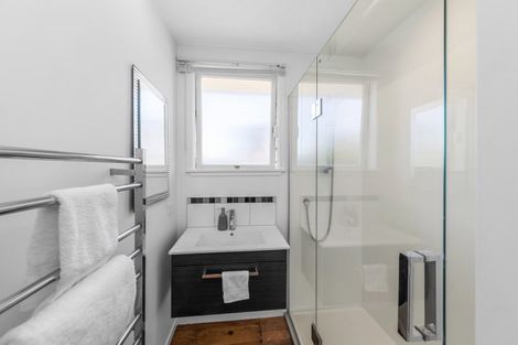 Photo of property in 1/315 Riddell Road, Glendowie, Auckland, 1071