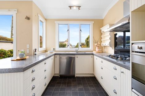 Photo of property in 25 Kenmure Road, Belleknowes, Dunedin, 9011