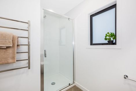 Photo of property in 12a Leighton Avenue, Waiwhetu, Lower Hutt, 5010