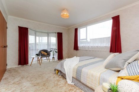 Photo of property in 7 Parris Street, Waitara, 4320