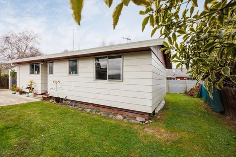 Photo of property in 5 Lincoln Street, Ashhurst, 4810