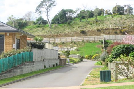 Photo of property in 19c Shelter Grove, Frankleigh Park, New Plymouth, 4310