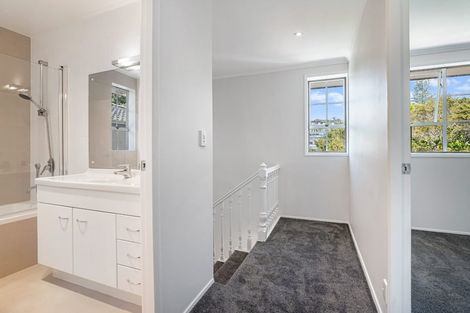 Photo of property in 3/26a Penning Road, Castor Bay, Auckland, 0620