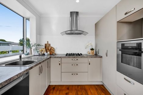 Photo of property in 7 Hulke Crescent, Bell Block, New Plymouth, 4312