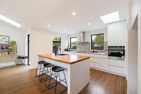 Photo of property in 11 Ketton Place, St Albans, Christchurch, 8052