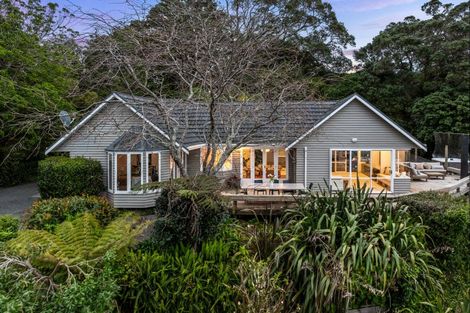 Photo of property in 596 Leigh Road, Whangateau, Warkworth, 0985