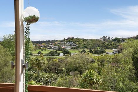 Photo of property in 24 Sylvan Avenue, Northcote, Auckland, 0627