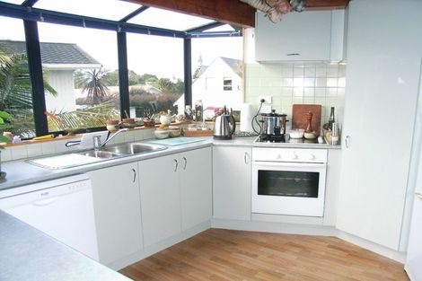 Photo of property in 90a The Circle, Manly, Whangaparaoa, 0930