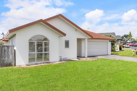 Photo of property in 1/5 Dana Place, Somerville, Auckland, 2014