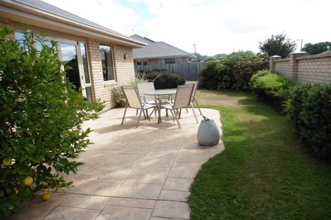 Photo of property in 63 Bevington Street, Avonhead, Christchurch, 8042