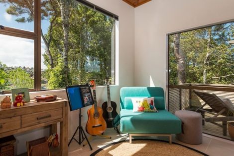 Photo of property in 10 Harper Street, Chatswood, Auckland, 0626