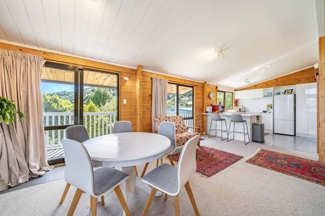 Photo of property in 213a Whites Line East, Waiwhetu, Lower Hutt, 5010
