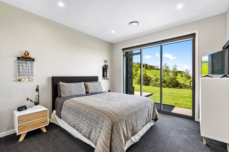 Photo of property in 171 Eskridge Drive, Eskdale, Napier, 4182