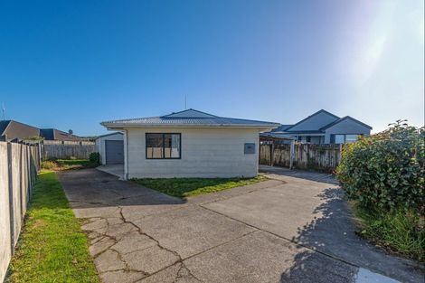 Photo of property in 28b Chelmarsh Place, Highbury, Palmerston North, 4412