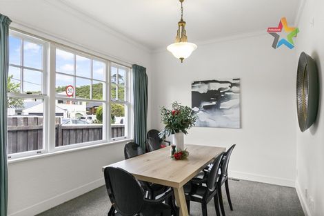 Photo of property in 284 Karori Road, Karori, Wellington, 6012