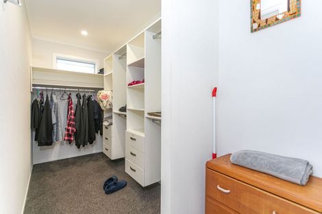 Photo of property in 80 Golden Shore Place, Coromandel, 3506