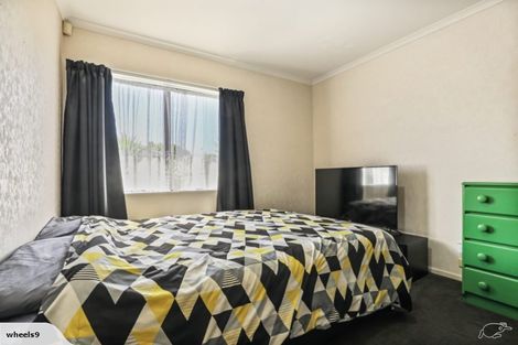 Photo of property in 34 Puriri Road, Pukekohe, 2120