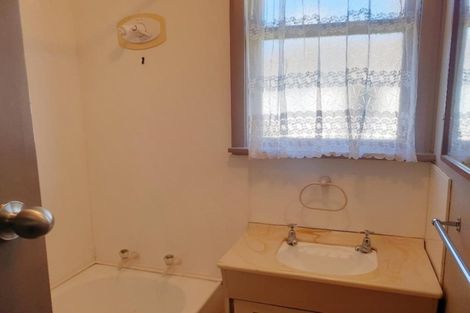 Photo of property in 63 Cottrell Crescent, Onekawa, Napier, 4110