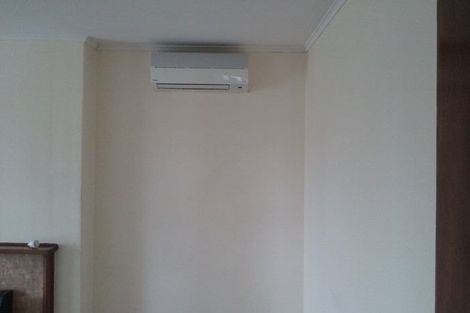 Photo of property in 26-27 Esk Street, Roslyn, Palmerston North, 4414