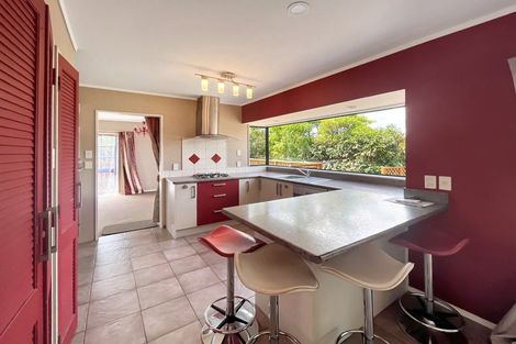 Photo of property in 91 Pacific Drive, Fitzherbert, Palmerston North, 4410