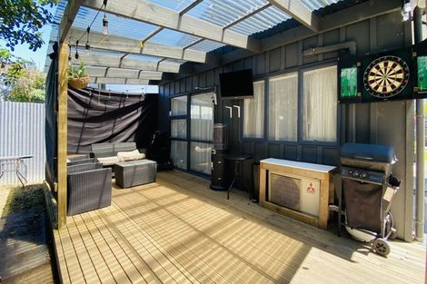 Photo of property in 3a Domain Road, Weymouth, Auckland, 2103