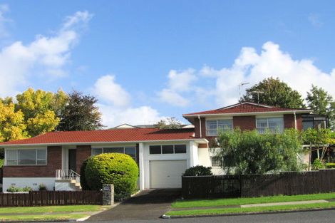 Photo of property in 1/7 Whiteacres Drive, Sunnyhills, Auckland, 2010