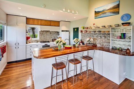 Photo of property in 4 Huntleigh Park Way, Ngaio, Wellington, 6035