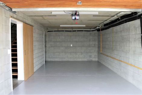 Photo of property in 442 The Esplanade, Island Bay, Wellington, 6023