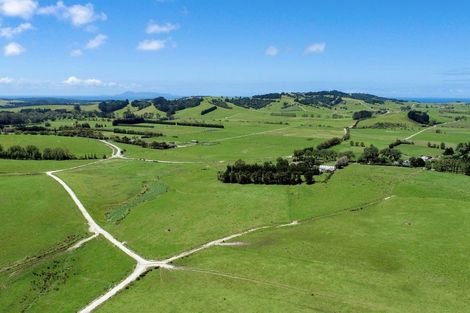 Photo of property in 72 Pilling Road, Tomarata, Wellsford, 0974