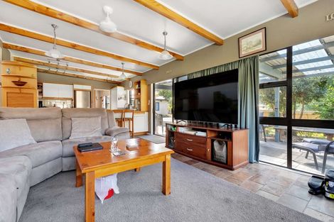 Photo of property in 16 Shepherd Road, Kawerau, 3127