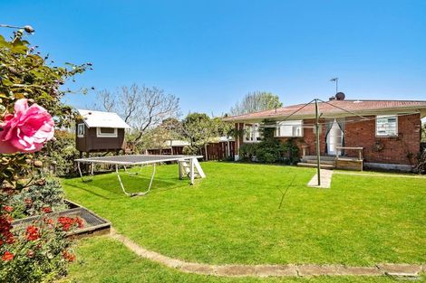 Photo of property in 37 Tampin Road, Hillpark, Auckland, 2102