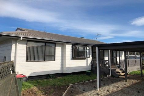 Photo of property in 2/15 Scott Road, Papakura, 2110