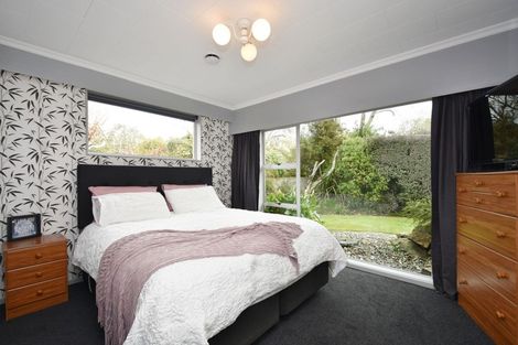 Photo of property in 9 Mahuri Road, Otatara, Invercargill, 9879