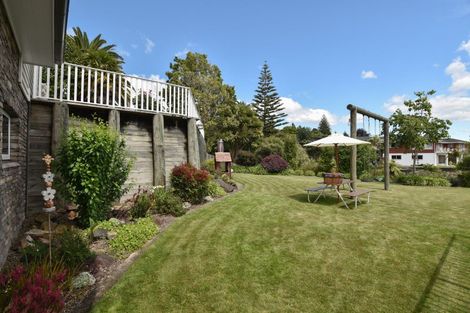 Photo of property in 19 Cobbe Place, Pomare, Rotorua, 3015