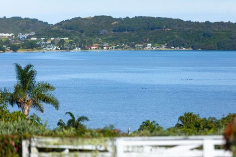 Photo of property in 131 Athenree Road, Athenree, Katikati, 3177