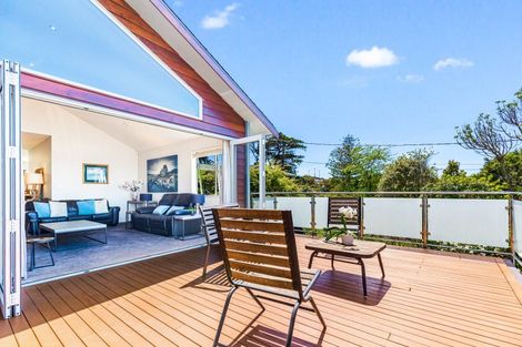 Photo of property in 12 Orne Street, Torbay, Auckland, 0630