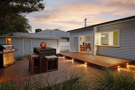 Photo of property in 28 Roxburgh Street, Sydenham, Christchurch, 8023