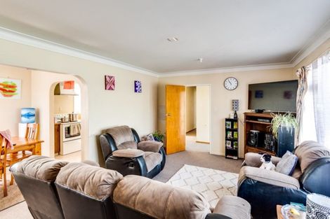 Photo of property in 405 Huia Street, Camberley, Hastings, 4120