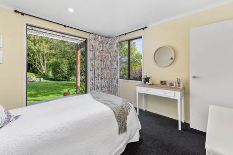 Photo of property in 35d Grand Vue Road, Kawaha Point, Rotorua, 3010