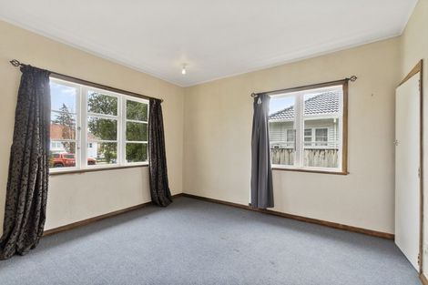 Photo of property in 43 Jellicoe Drive, Hamilton East, Hamilton, 3216