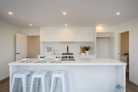 Photo of property in 19 Silicon Way, Fitzherbert, Palmerston North, 4410