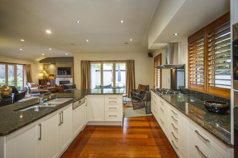 Photo of property in 17a Montgomery Terrace, Hokowhitu, Palmerston North, 4410