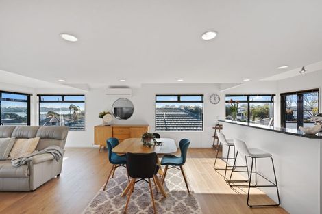 Photo of property in 39a Clovelly Road, Bucklands Beach, Auckland, 2012