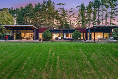 Photo of property in 66 Brownhill Road, Whitford, Manurewa, 2576