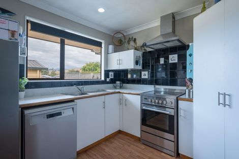 Photo of property in 17e Martin Avenue, Wakefield, 7025