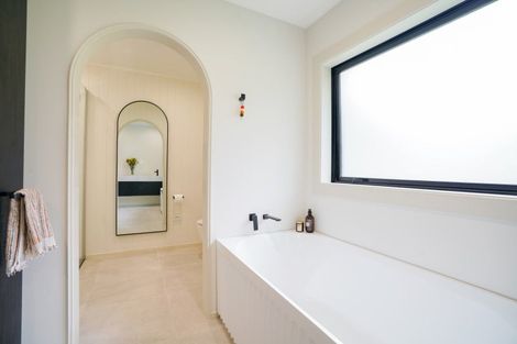 Photo of property in 102 Black Road, Otatara, Invercargill, 9879