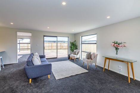 Photo of property in 32 Raptor Street, Rolleston, 7615